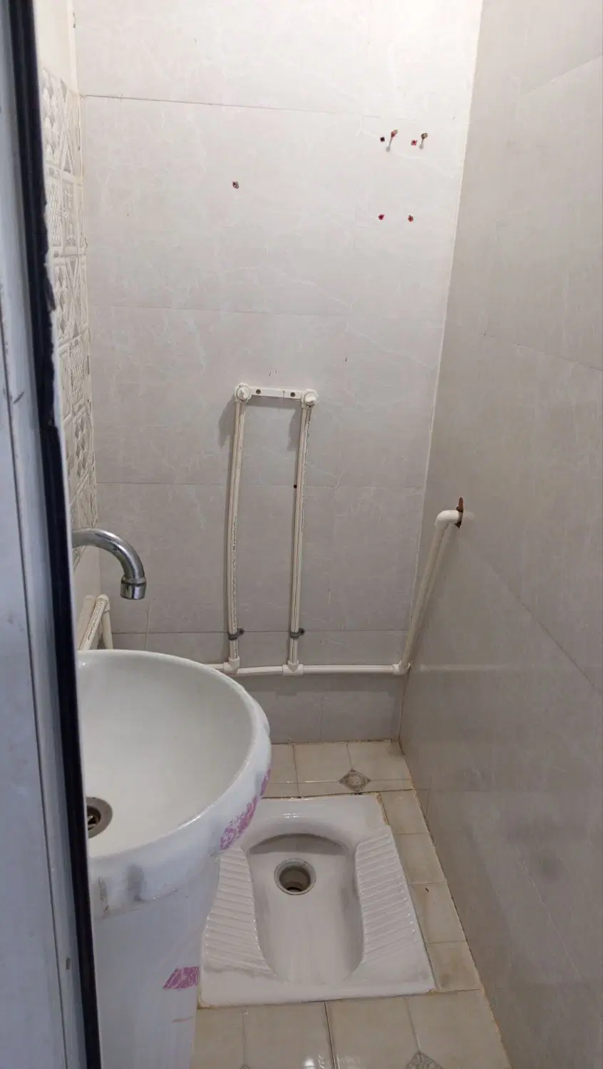 مغازه اجاره ای 30متری 10متر بالکن