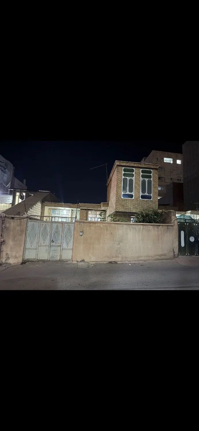 ویلایی قابل استفاده مناسب ساخت شاداباد
