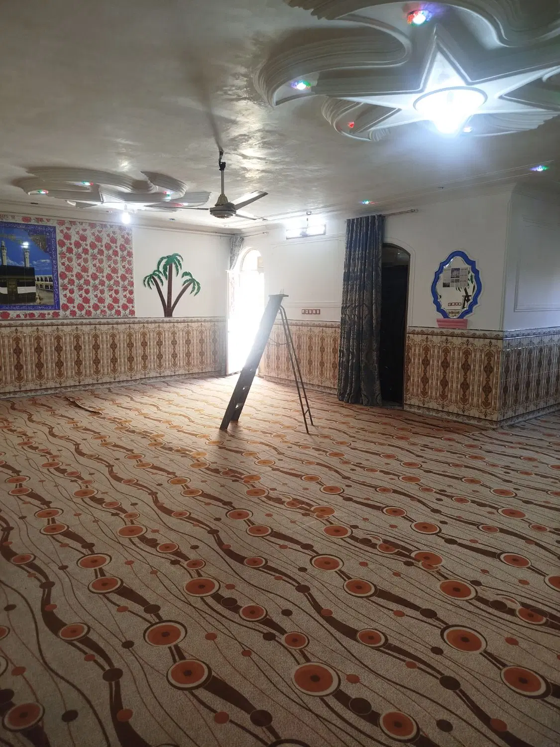 طبقه اول امیرکبیر