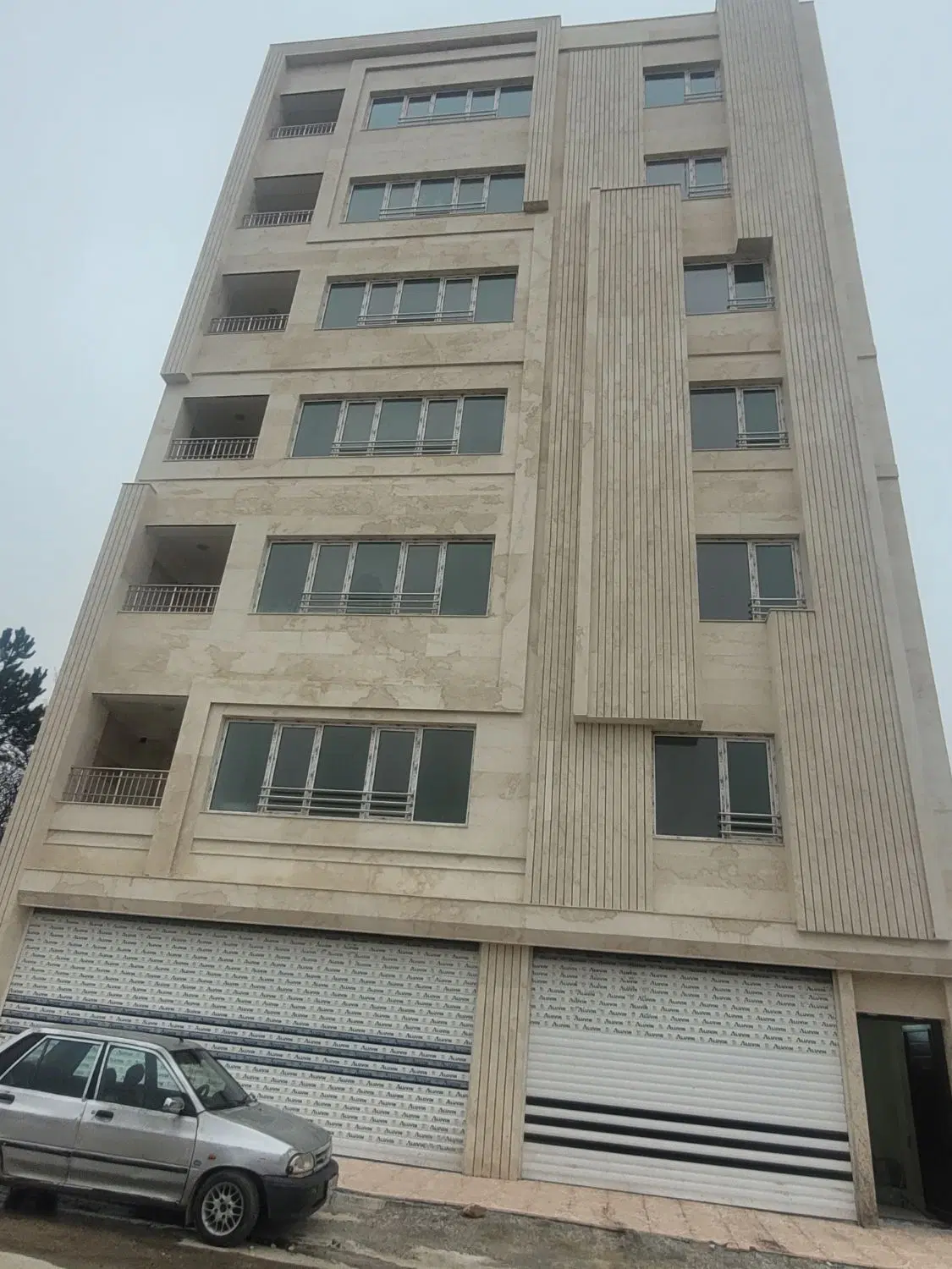 فروش واحد ۳ خوابه در نمین