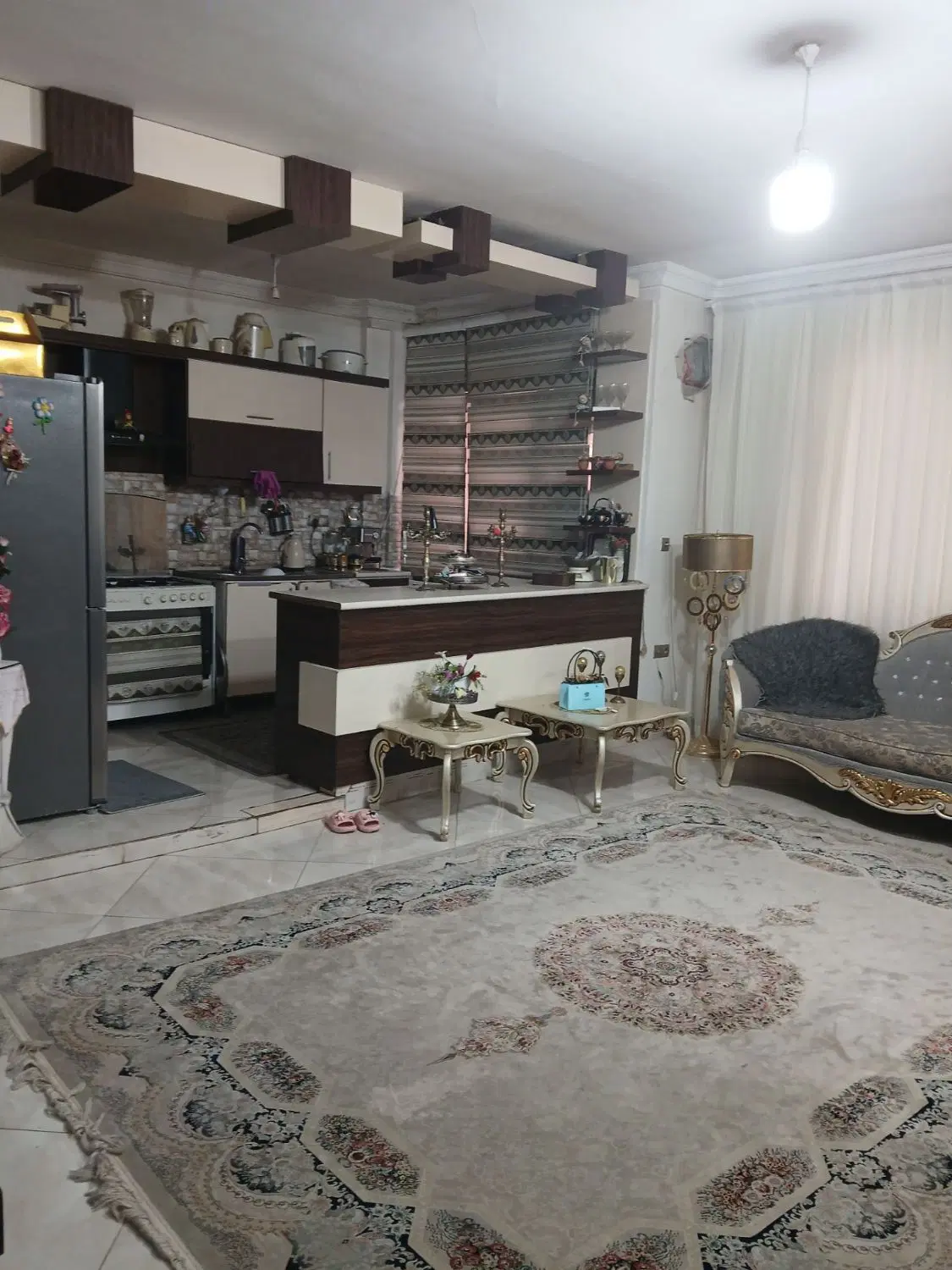 ۷۵متری دو خواب با پارکینگ اختصاصی