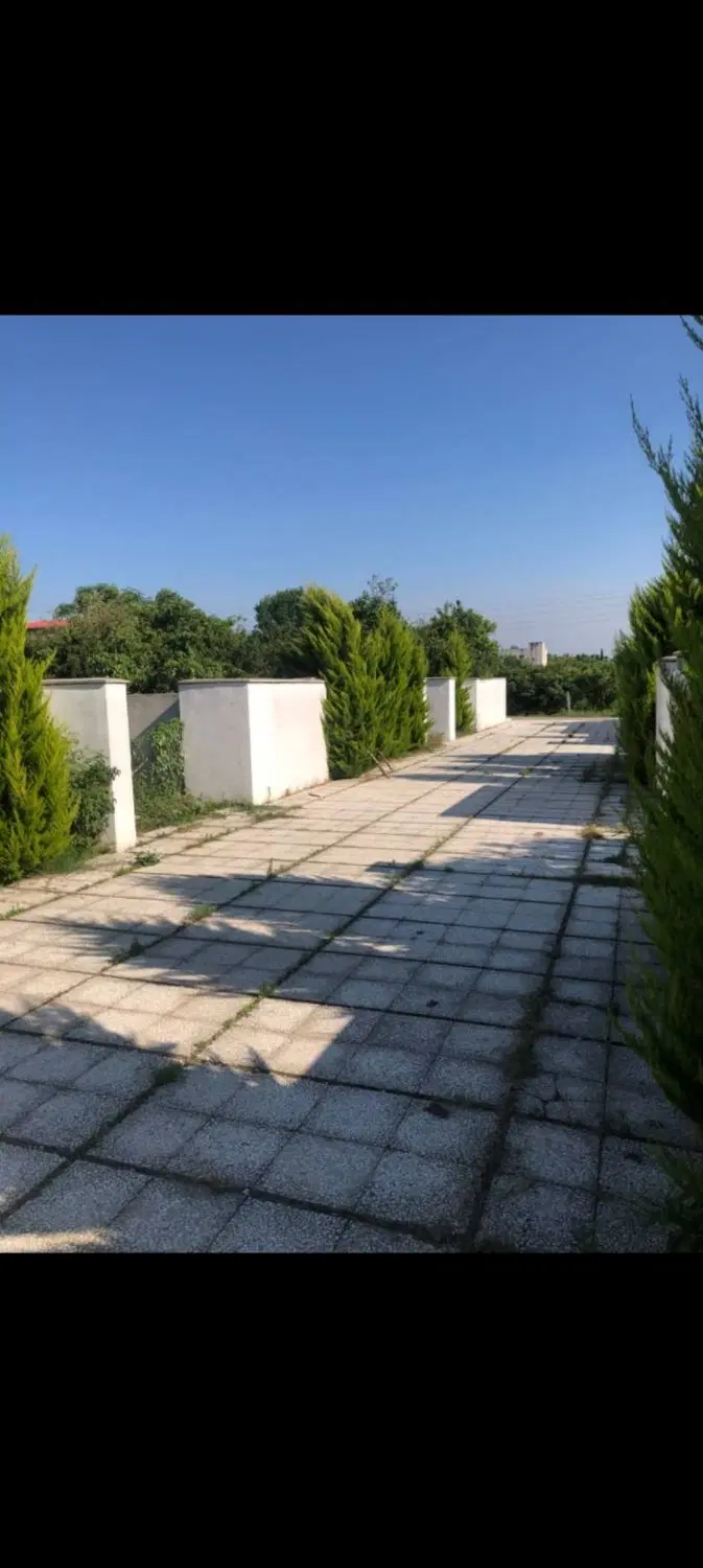 فروش زمین بهترین لوکیشن شهرک گلستان ۳۰۰ متر