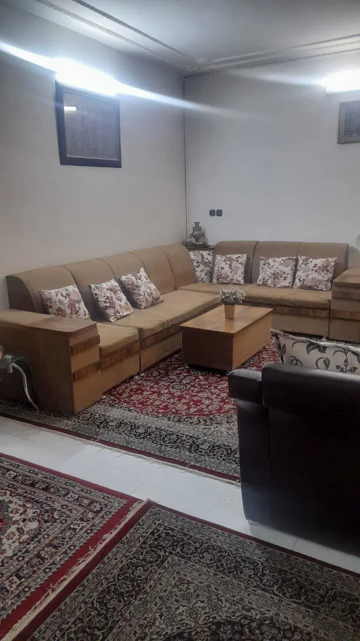 داخل کوچه یک متری عروس وداماد