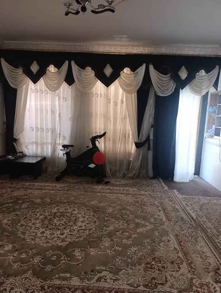 همخانه