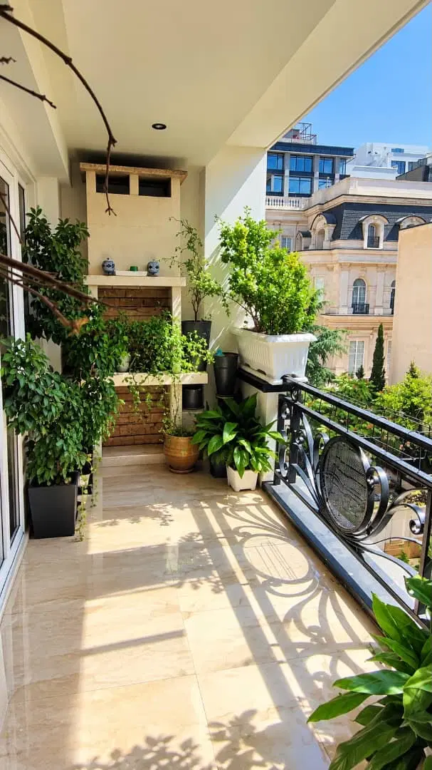 زعفرانیه،۲۱۰ متر،۳خواب،تاپ لوکیشن،فول امکانات