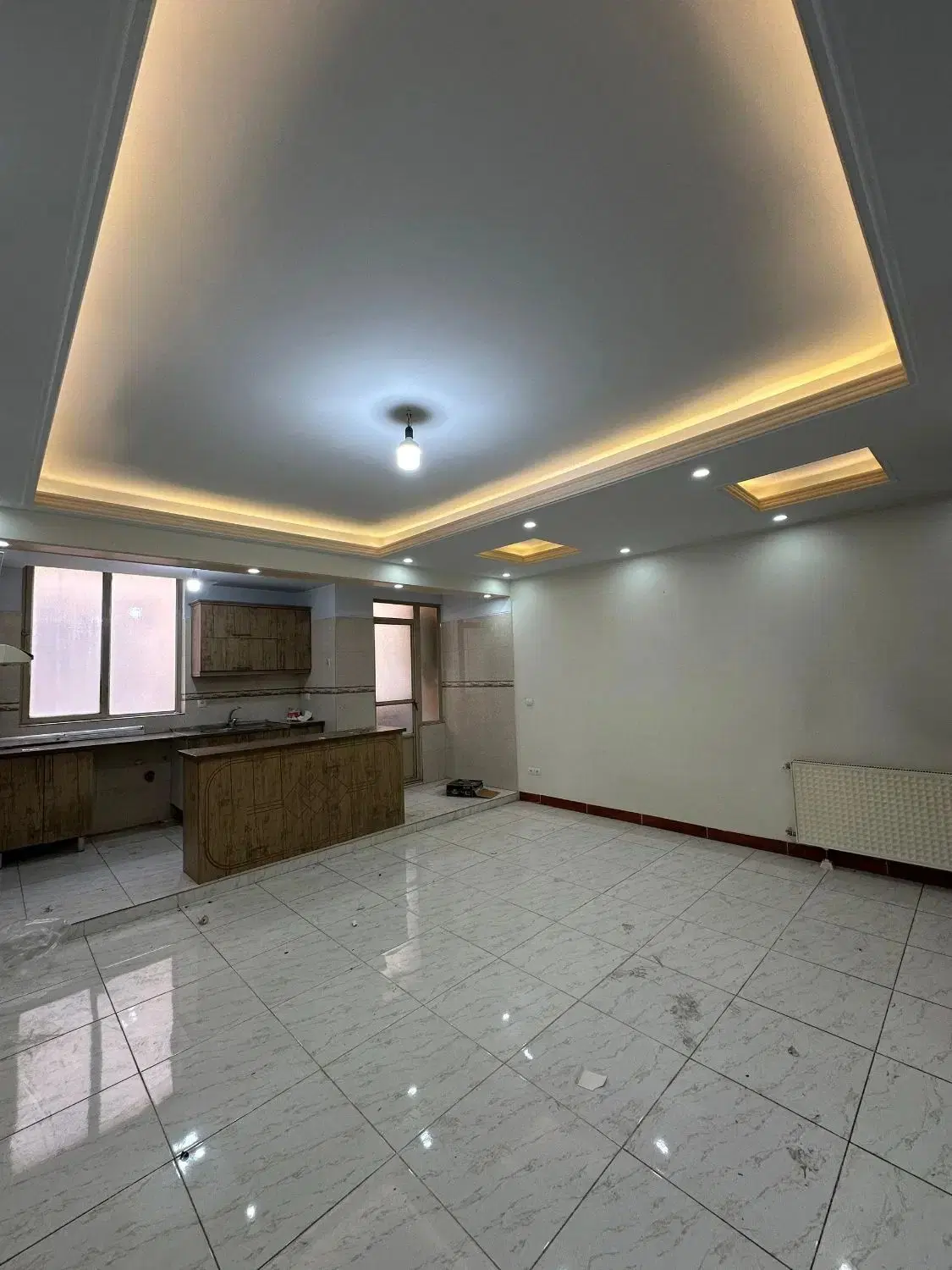 فروش آپارتمان ۵۲متری فاز یک اندیشه