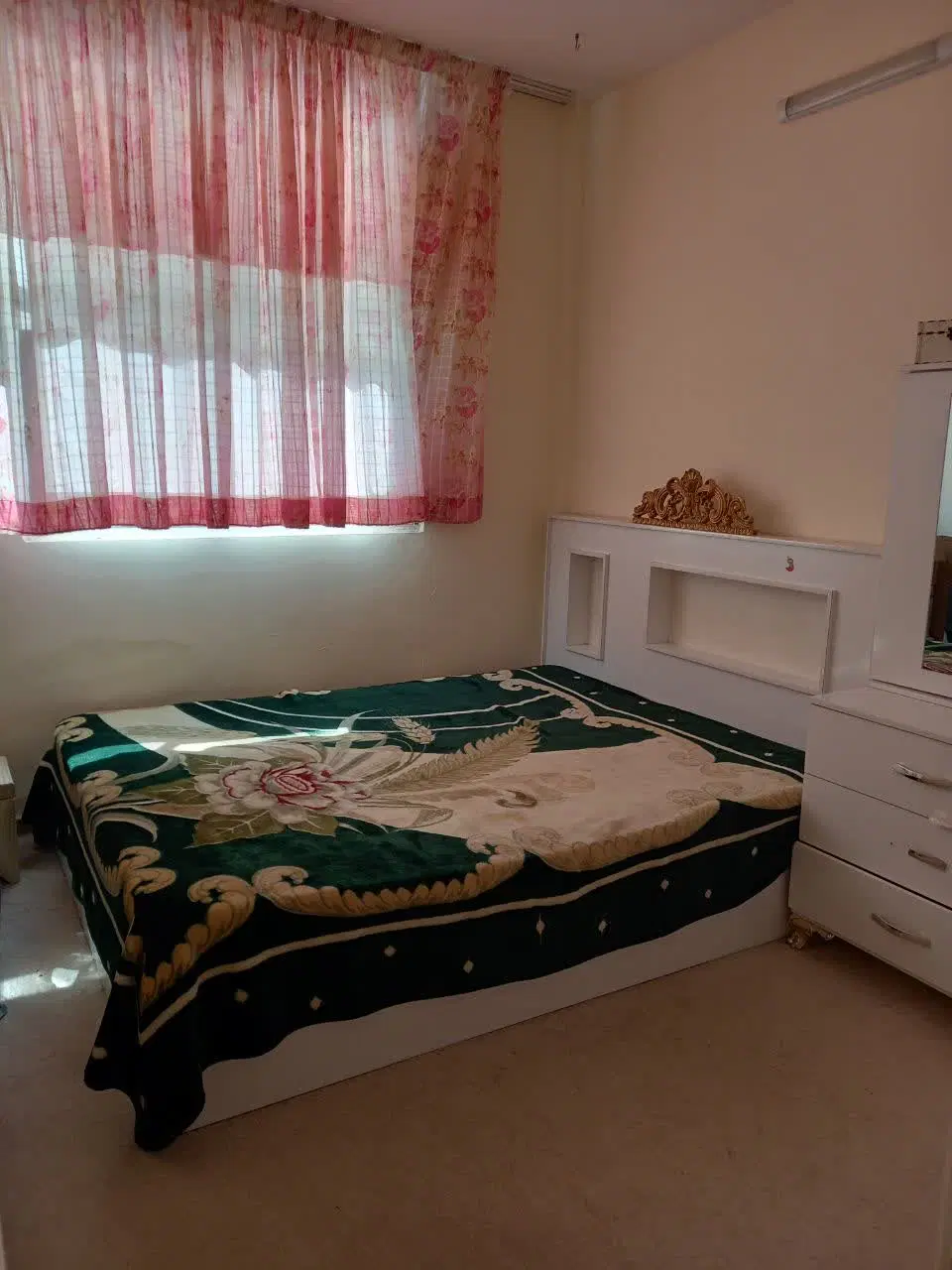 ۷۲ متر  محیط آرام برای خانواده
