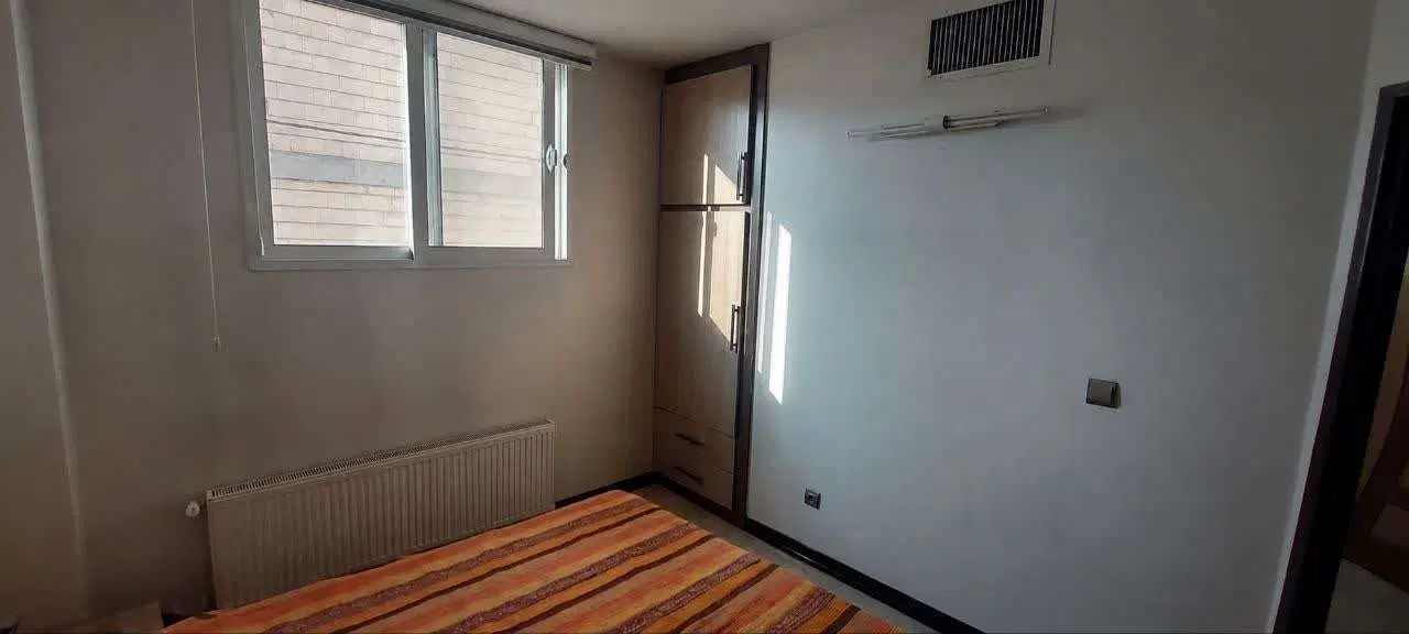 طبقه اول دو خوابه 88 متری خیابان مسجدعلی شمالی