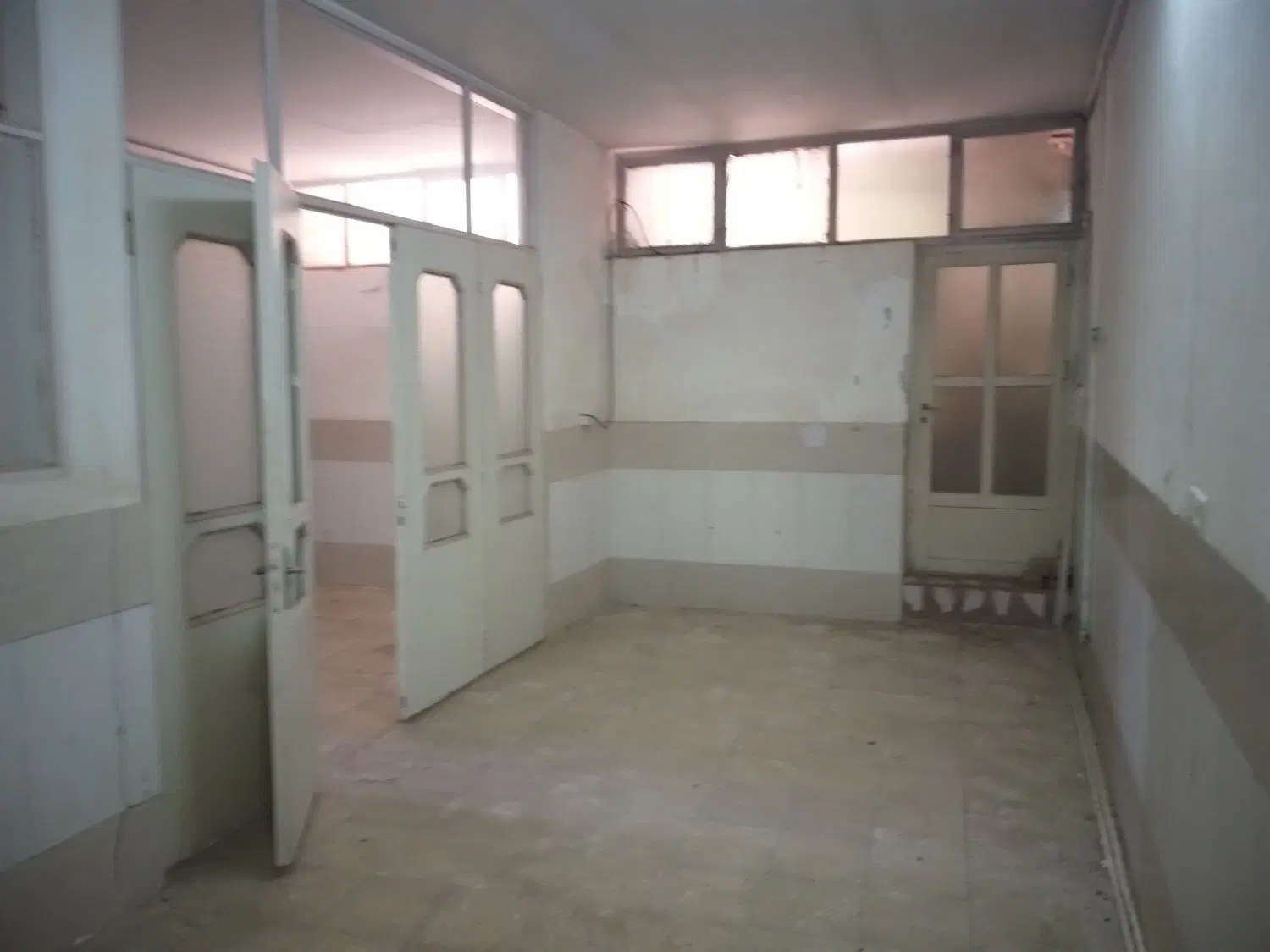 ویلایی بر خیابان ۲۰ متری حائری