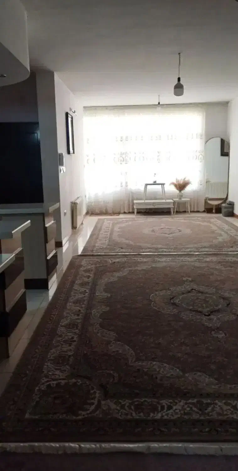 خونه اجاره ای طبقه بالا