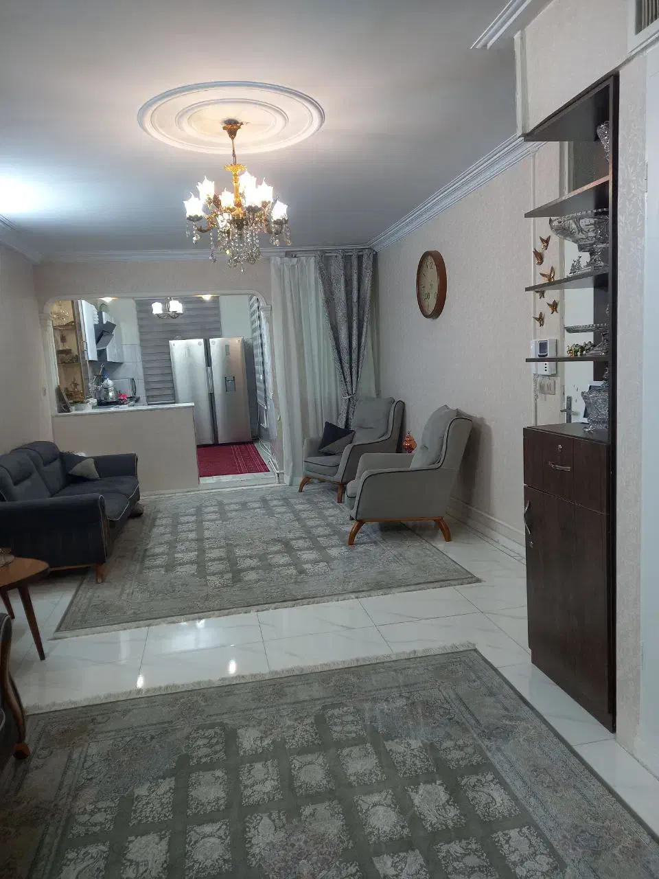 خانه ویلایی ۳ طبقه قابل سکونت