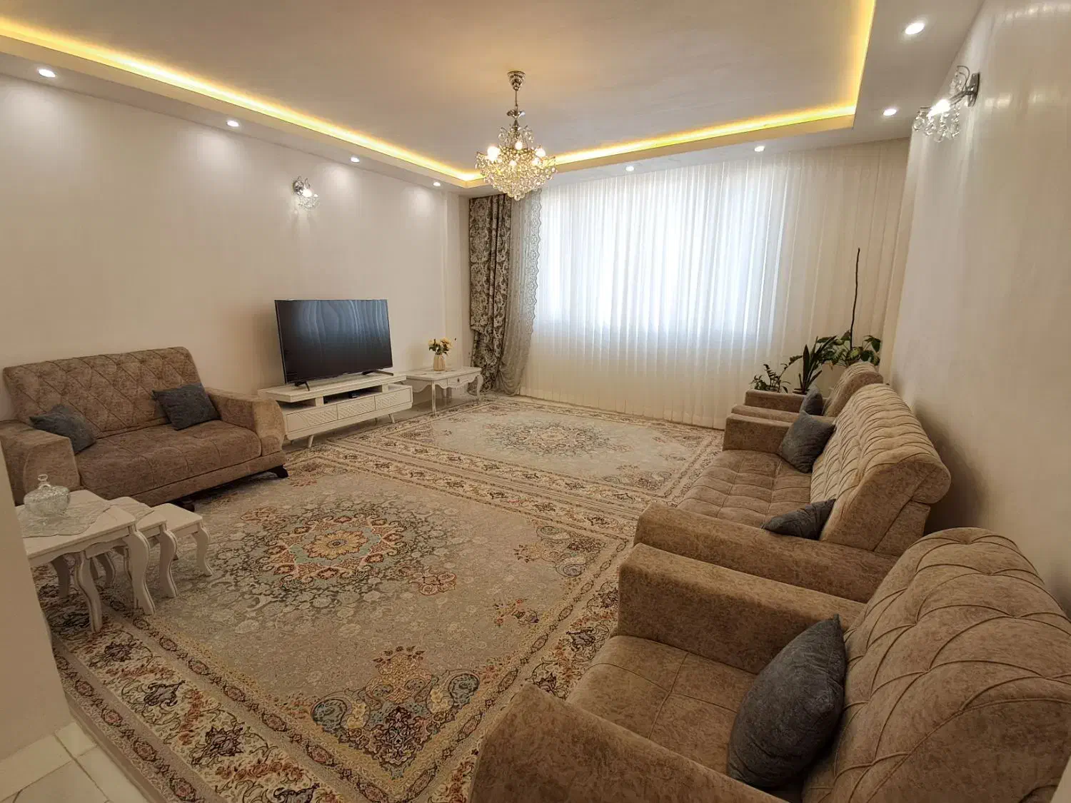 اجاره‌ آپارتمان ۱۱۰ متری شیک و مناسب