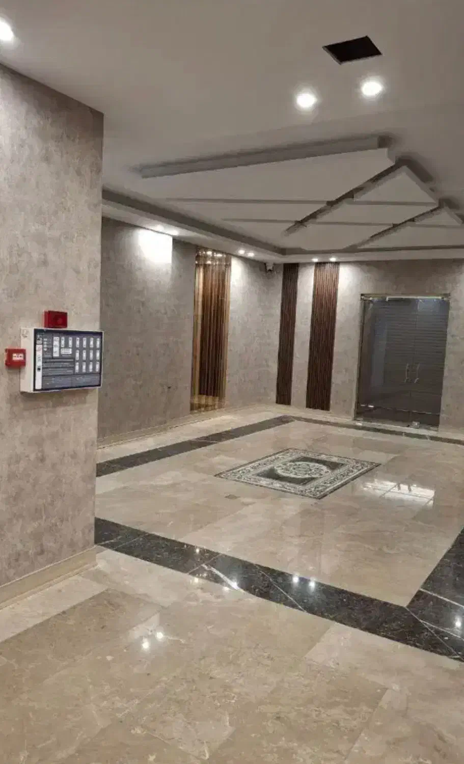 فروش آپارتمان اندیشه فاز ۴_ فول امکانات کاسبی