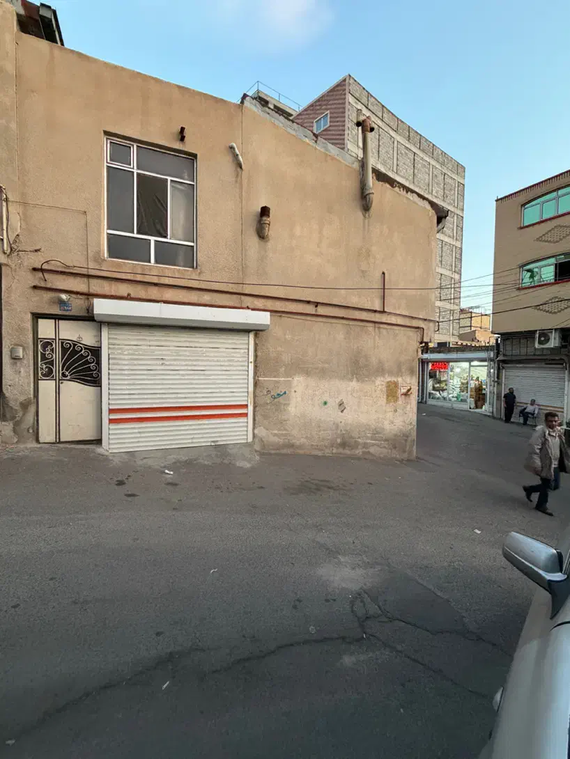 خانه دربستی منبع اب