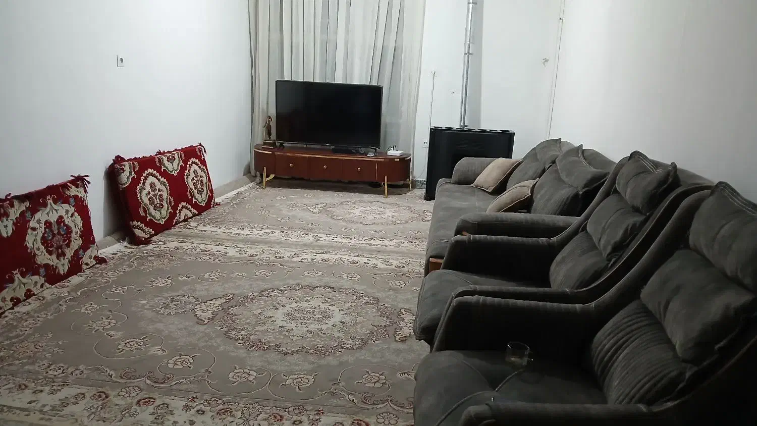 خانه ی اجاره ای در خیابان سعدی