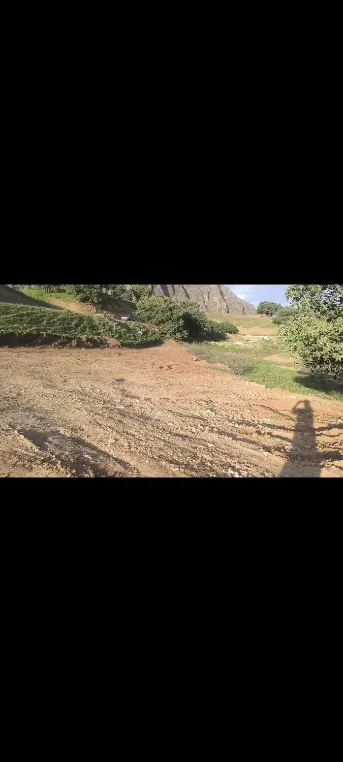 زمین باغ واقع در قلعه سنگی