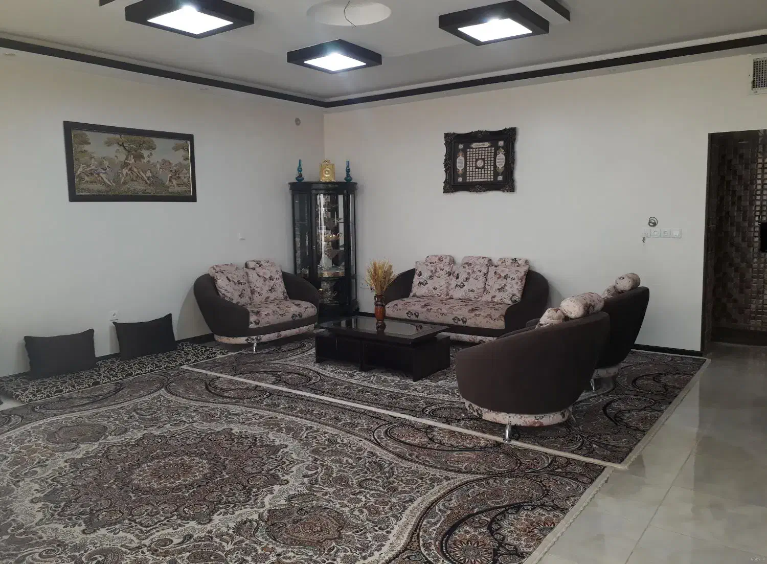 هم خانه