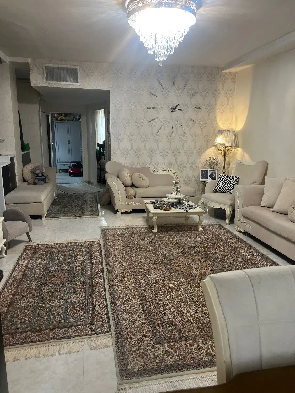 اپارتمان ۹۰متری