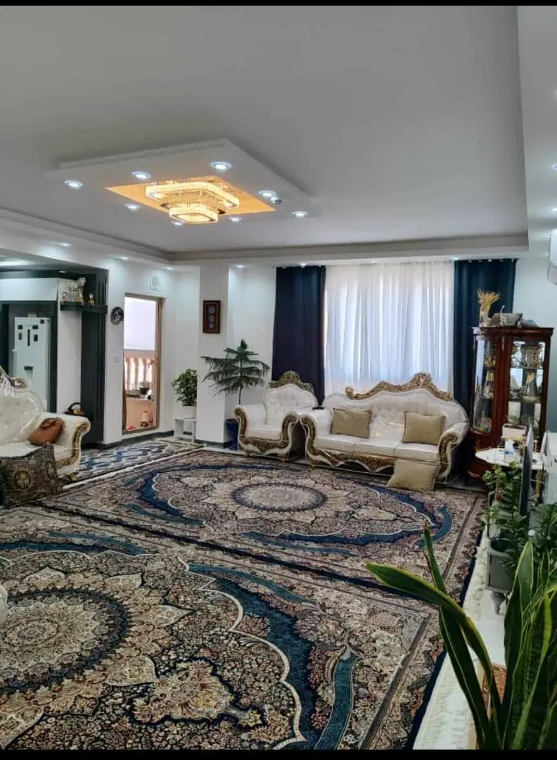 آپارتمان ۱۰۵ متری دوخواب دلالی توحیدی راد
