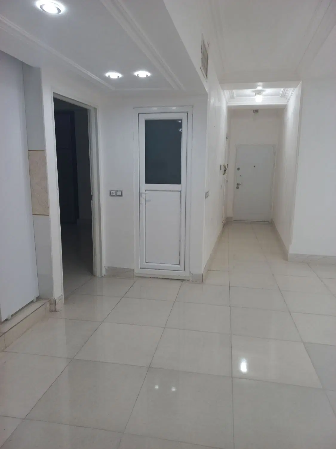 واحد85متری فرودگاه قدیم