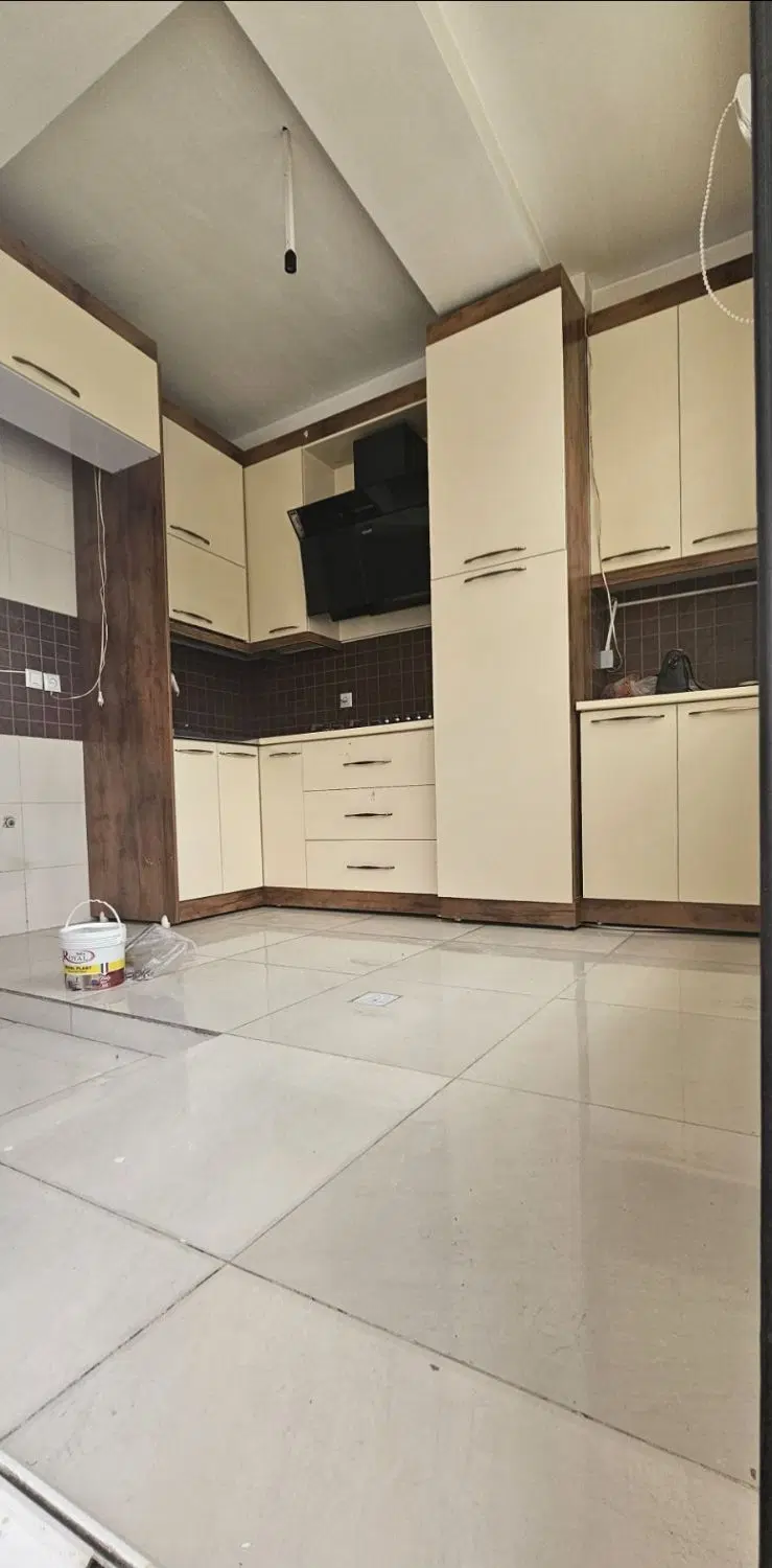 منزل ویلایی ۲ طبقه  ۱۰۰ متری خیابان البرز