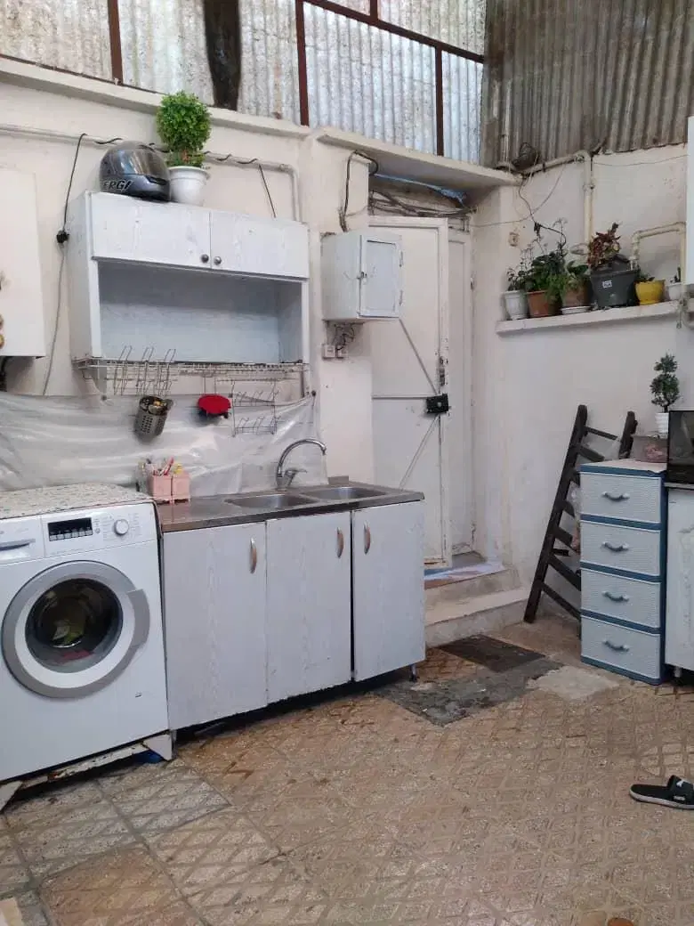 فروش خانه کلنگی چهل متری شوش حیاط دار