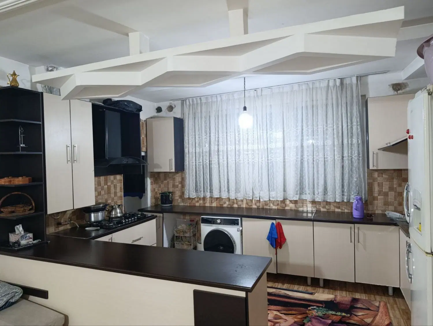مشاعی ۱۱۰ متری با پارکینگ و آسانسور