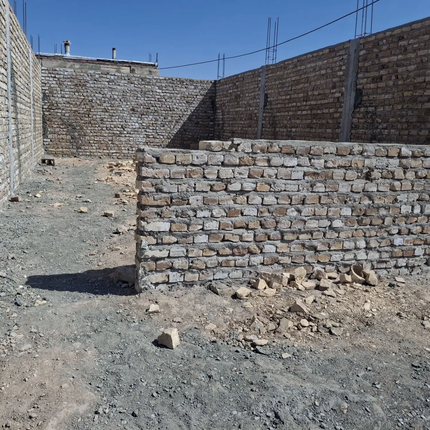 خانه فروشی با زدن سقف