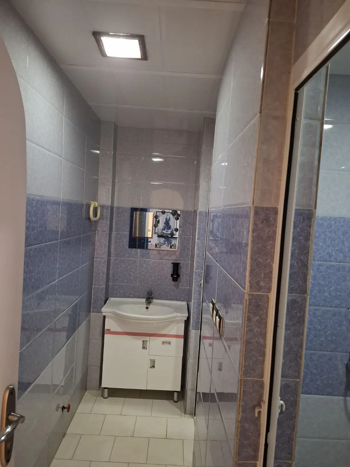 منزل مسکونی،راه جدا ۱۲۰متر
