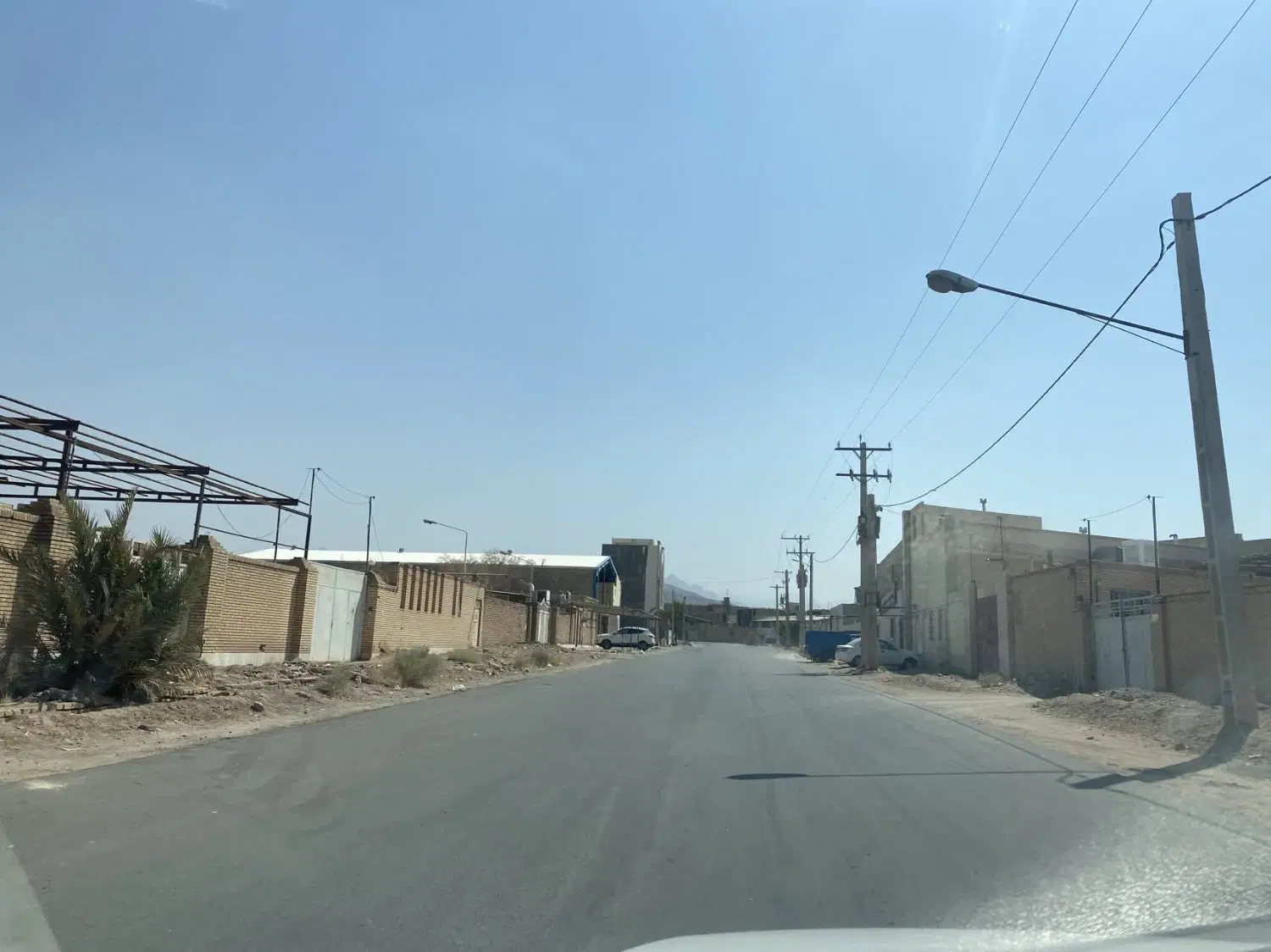 زمین مسکونی