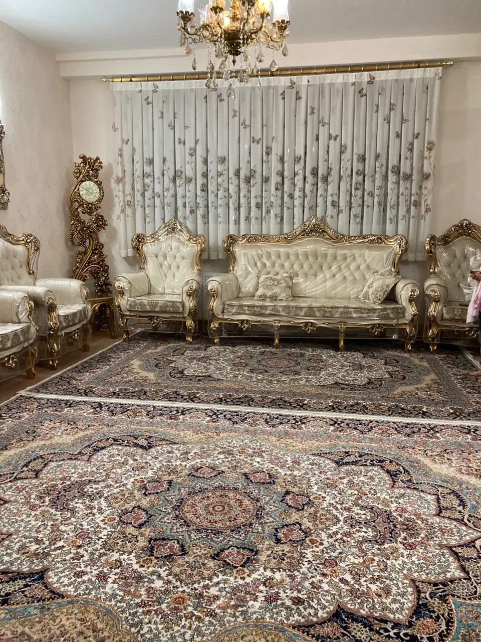 واحد۸۵متر با پارکینگ بلوار بهشت