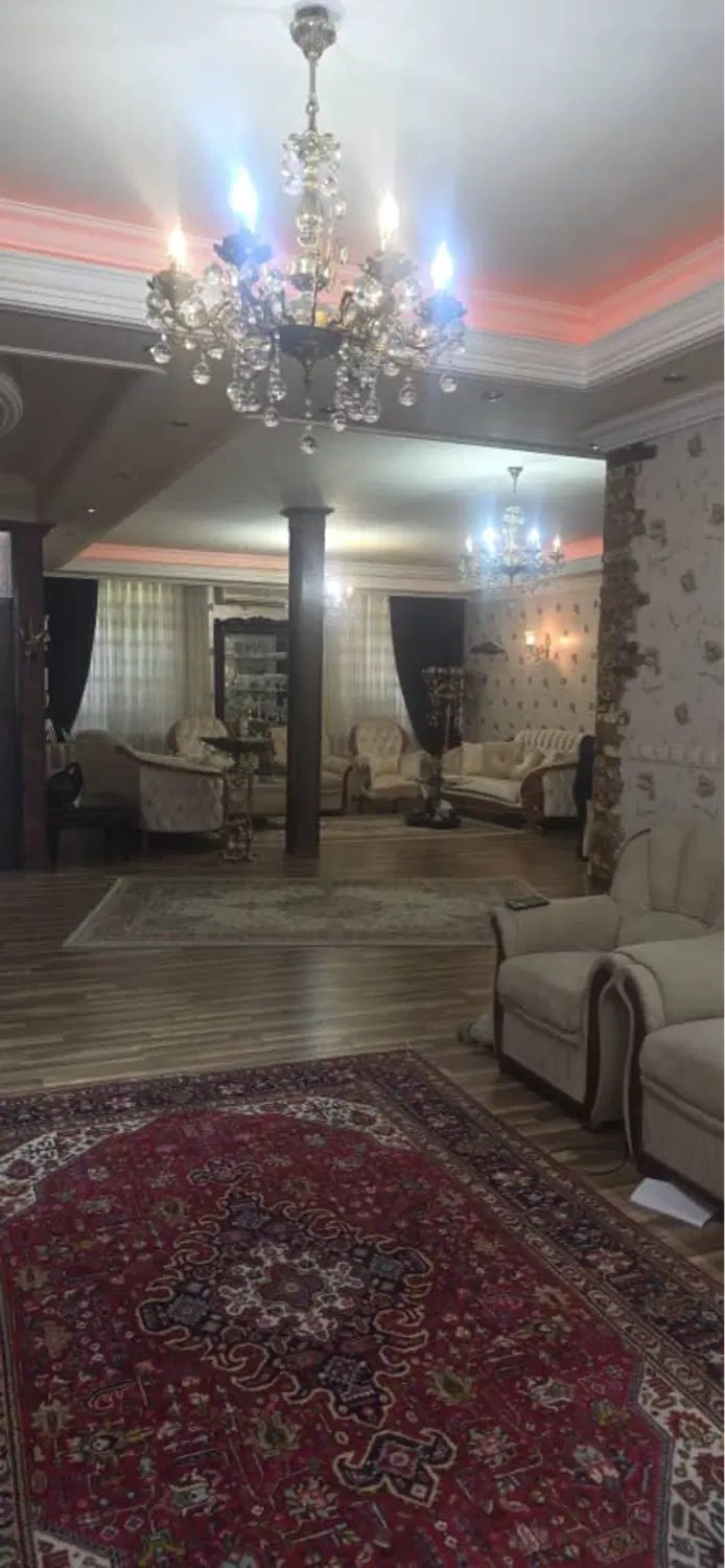 فروش منزل ویلایی 240 متری