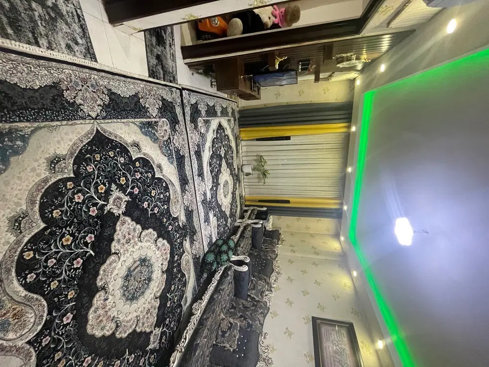 واحد ۷۰ متری دوخواب تمیز رو به نما