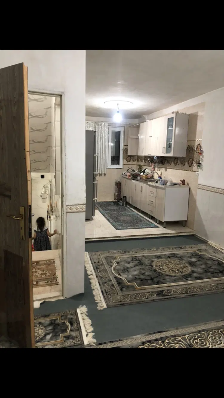 خانه 53 متری طبقه دوم کولر گازی نوساز کد 735