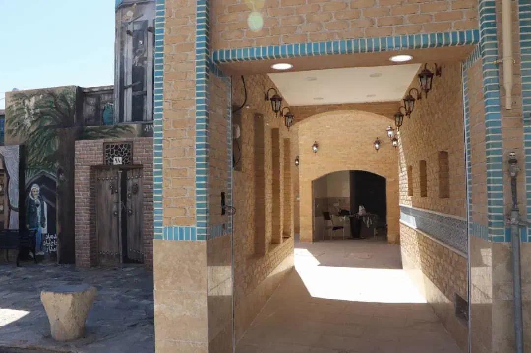 ملک تجاری در شهر قدیم لار