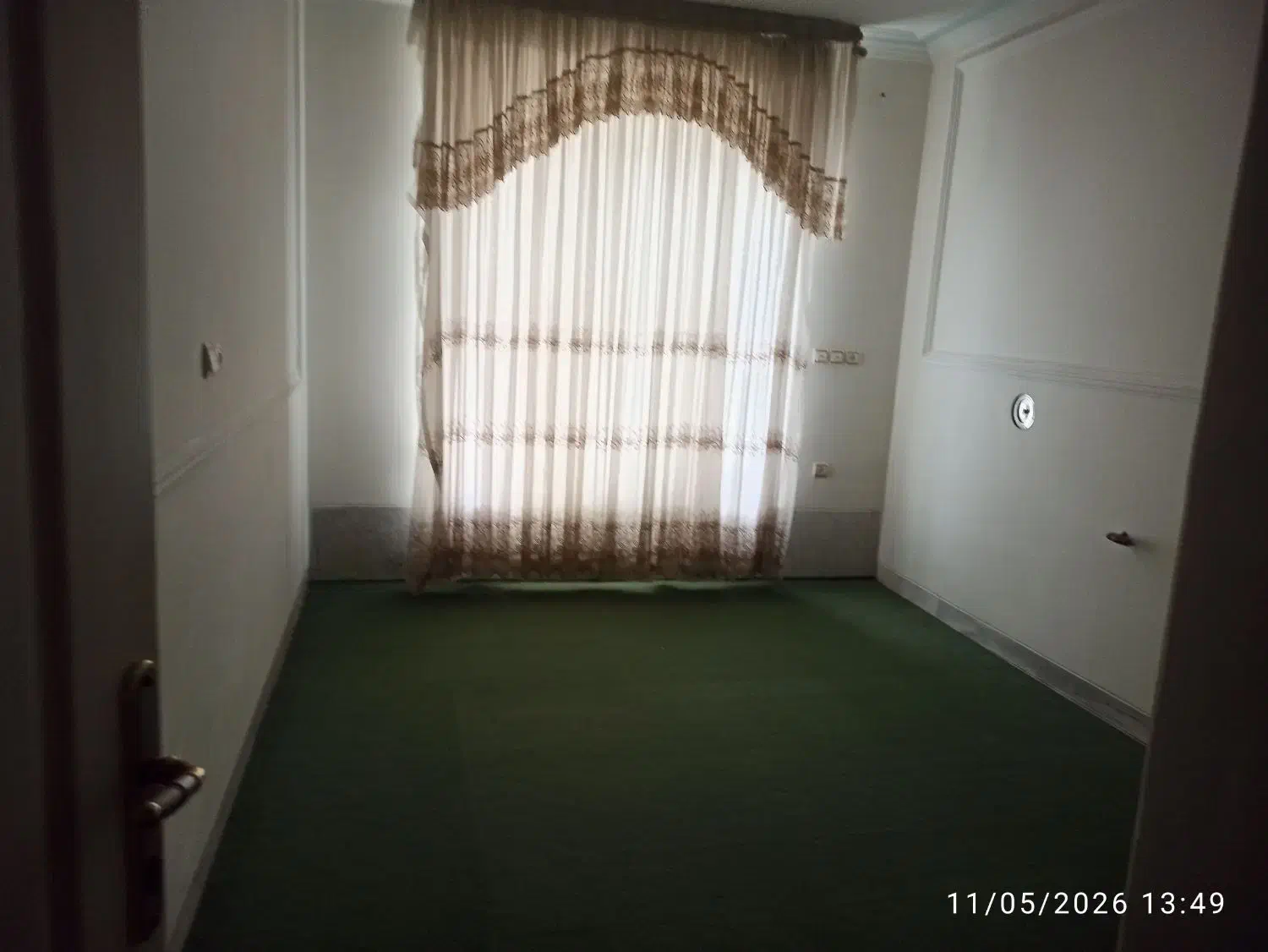 اجاره خانه ویلایی طبقه دوم  بدون پاکینگ