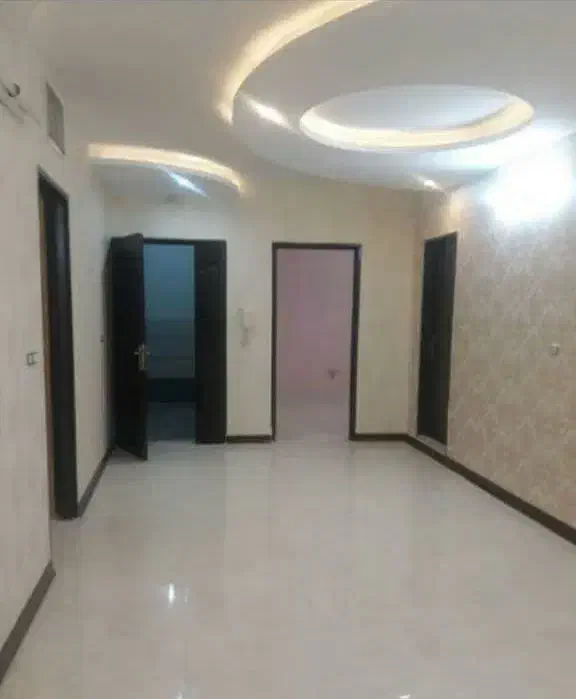 واحد ۹۰ متری طبقه اول
