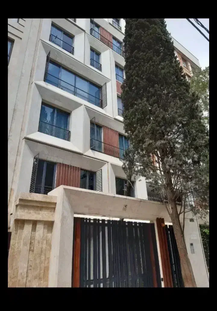 110متر__نوساز__گلبرگ