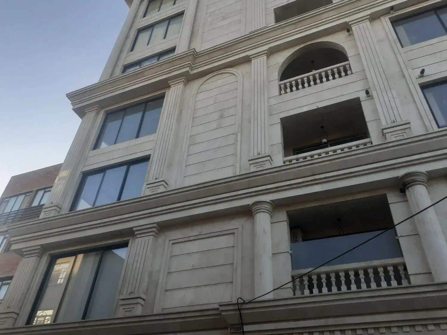 اپارتمان ۱۲۰ متر سه خواب