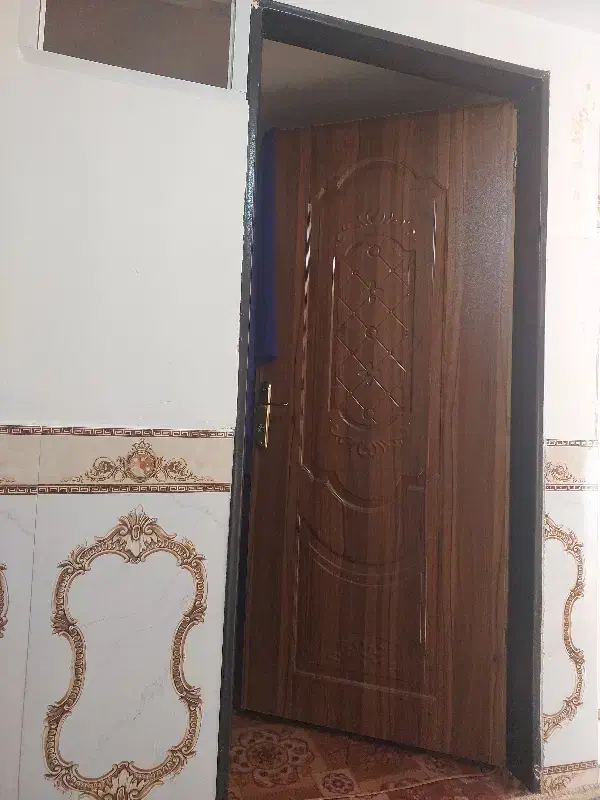همخونه میخام