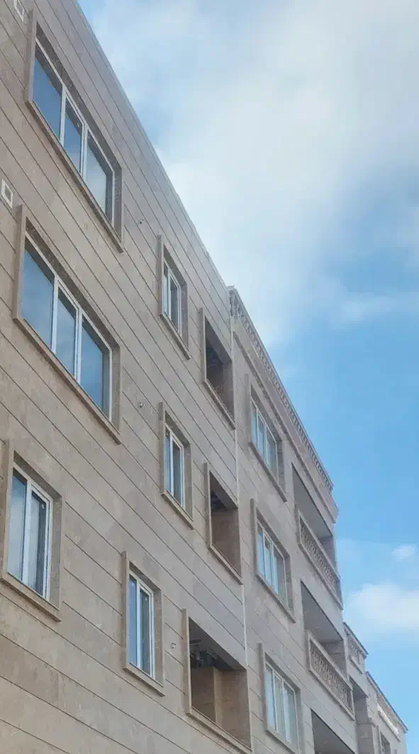 آپارتمان سه خوابه