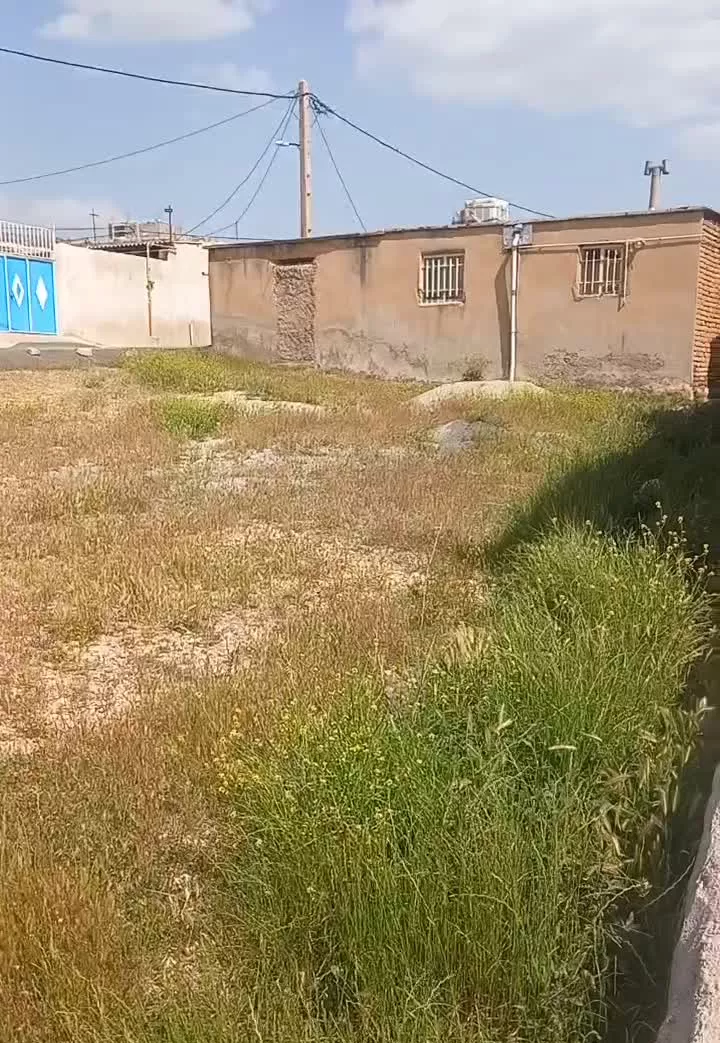 زمین مسکونی