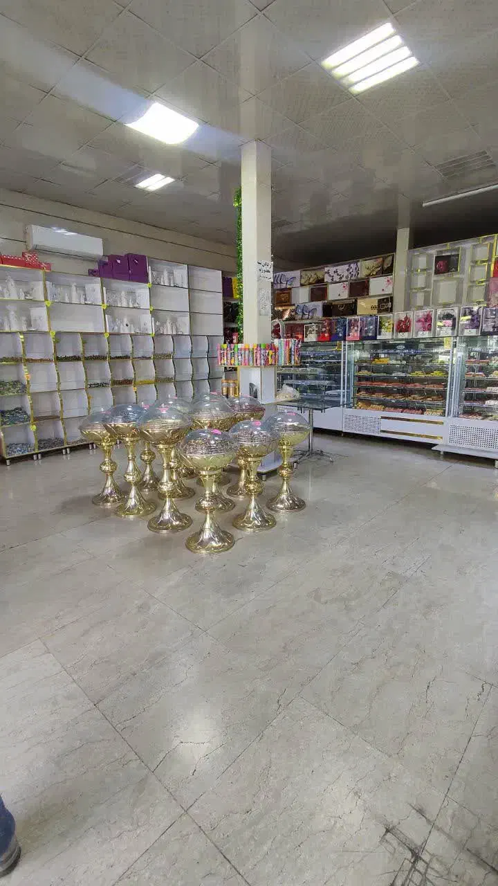 اجاره مغازه ۱۰۰ متری خیابان اصلی نسیم شهر