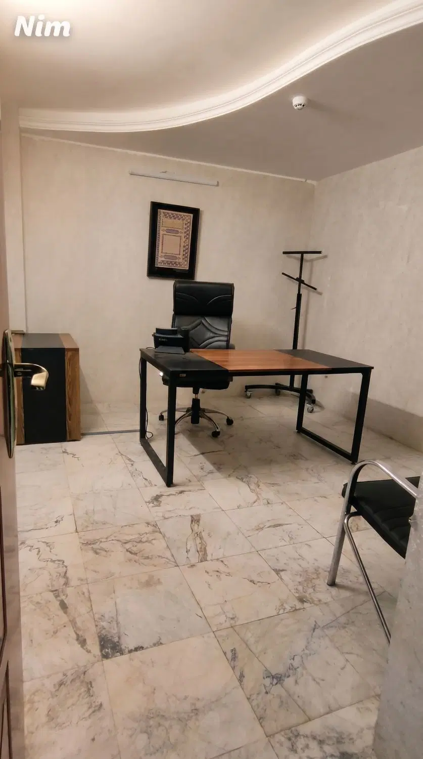 اجاره اتاق اداری ۱۰ متری
