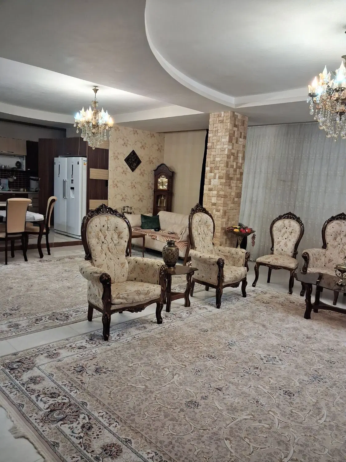 آپارتمان 167 متری گذرنامه_بر اصلی خیابان _سه بر