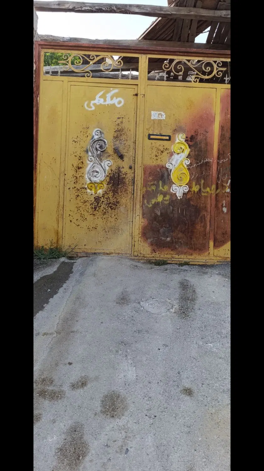 خانه ویلایی ۱۳۰متر دوهزار قیمت ۱۳۰۰۰۰۰