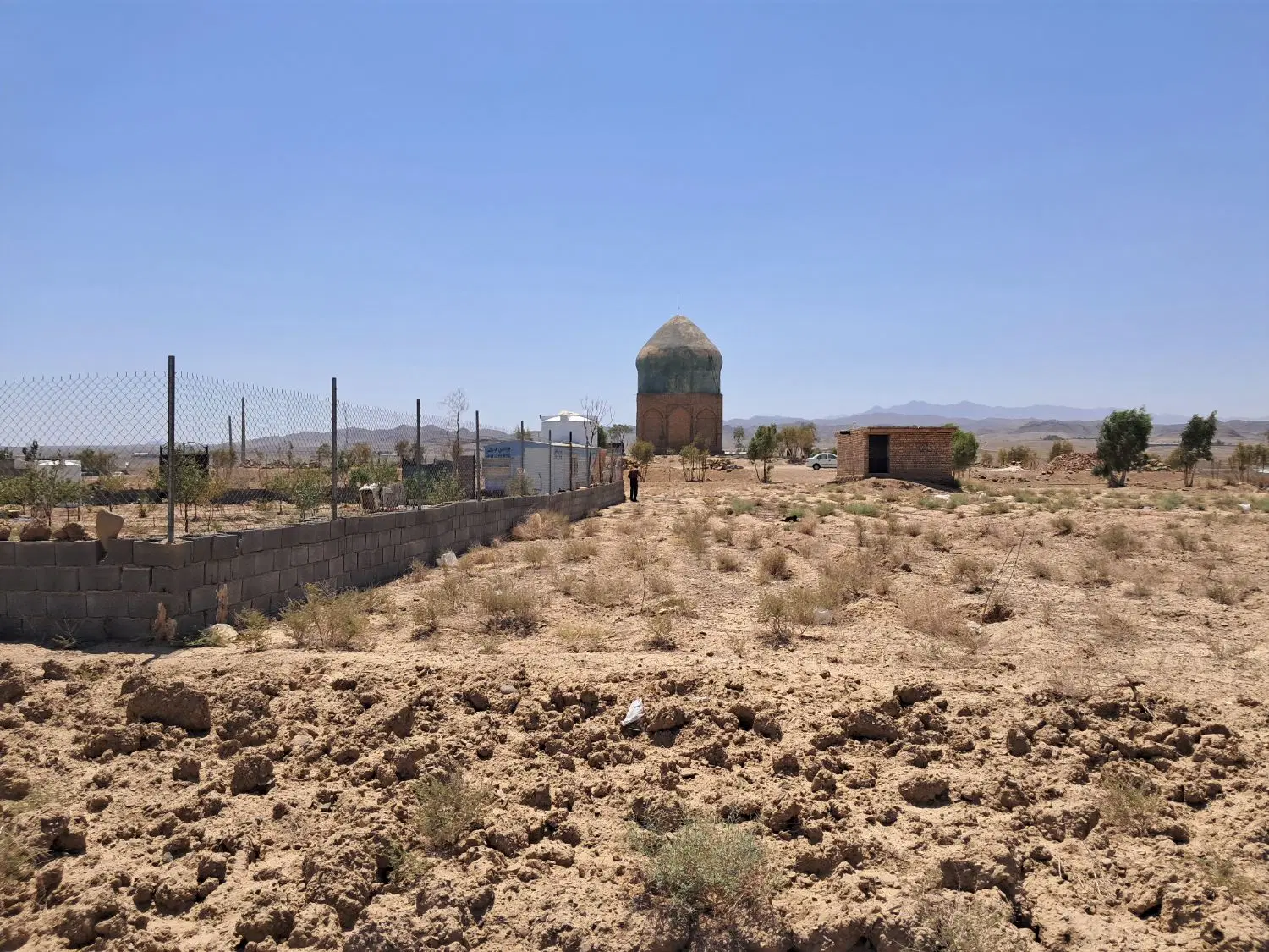 زمین مناسب باغچه ۸۰۰ متد