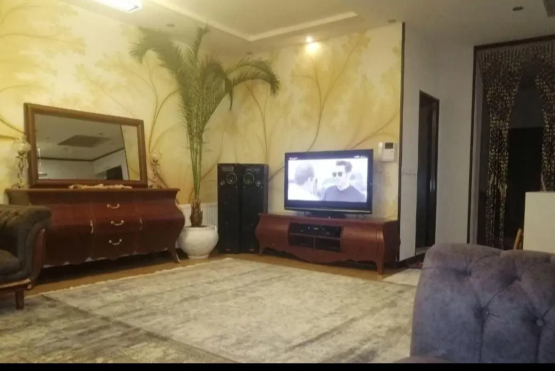 ساعتی_روزانه_هفتگی_ماهانه  واحد مبله و تمیز