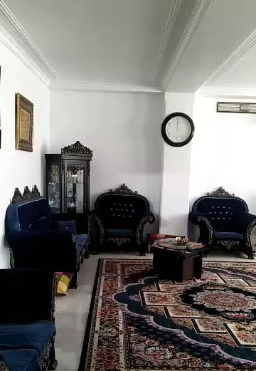 واحد ۱۱۷ متری شهرک سازان بر خ امام حسین