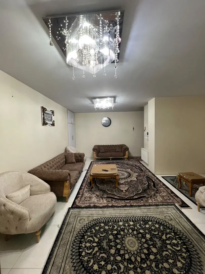 فروش آپارتمان واقع در اتابک خ قربانی کوچه پاسداران